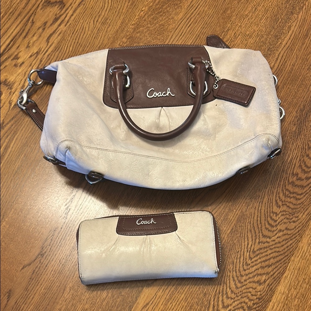 Coach Cream and Brown Women's Bag Set - Picture 1 of 4
